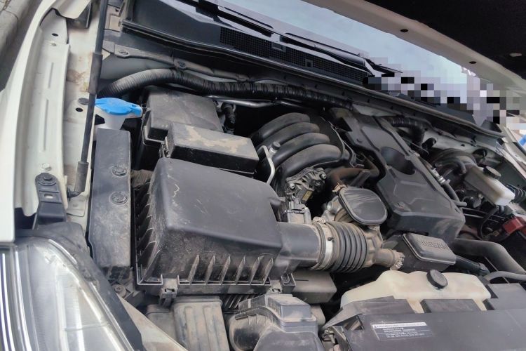 Used Nissan Terra 2020 2.5L XL Upper Automatic Two-Wheel Drive Luxury Edition Engine Bay Right