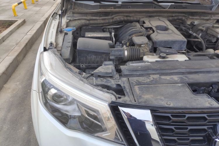 Used Nissan Terra 2020 2.5L XL Upper 4WD Automatic Four-Wheel Drive Luxury Edition Engine Bay Right