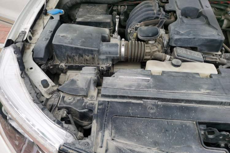 Used Nissan Terra 2020 2.5L XL Upper 4WD Automatic Four-Wheel Drive Luxury Edition Engine Bay Right