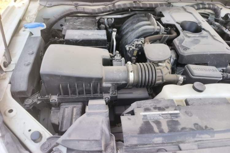 Used Nissan Terra 2020 2.5L XL Upper 4WD Automatic Four-Wheel Drive Luxury Edition Engine Bay Right