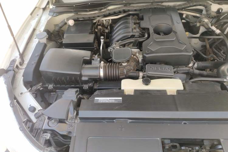 Used Nissan Terra 2020 2.5L XL Upper 4WD Automatic Four-Wheel Drive Luxury Edition Engine Bay Right