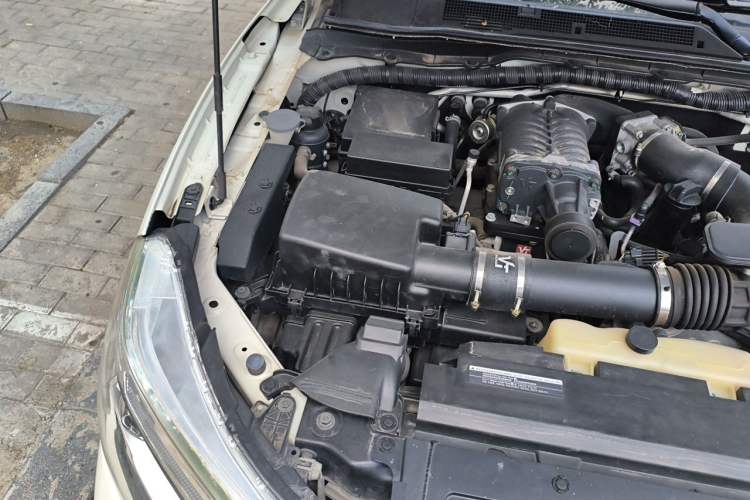 Used Nissan Terra 2020 2.5L XV 4WD Automatic Four-Wheel Drive Flagship Edition Engine Bay Right