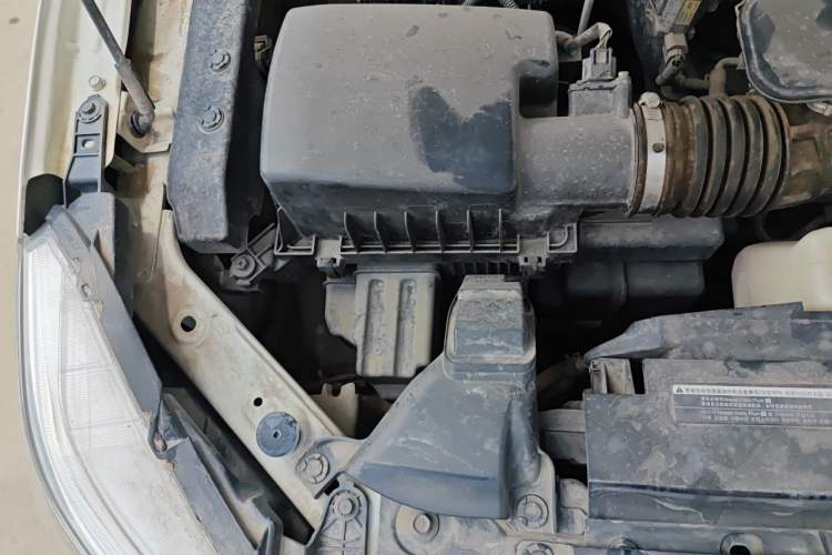 Used Nissan Terra 2020 2.5L XL Upper 4WD Automatic Four-Wheel Drive Luxury Edition Engine Bay Right