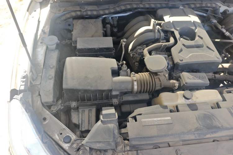 Used Nissan Terra 2020 2.5L XL Upper Automatic Two-Wheel Drive Luxury Edition Engine Bay Right