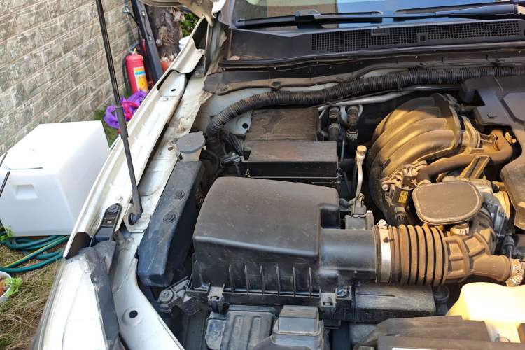 Used Nissan Terra 2020 2.5L XL Upper 4WD Automatic Four-Wheel Drive Luxury Edition Engine Bay Right