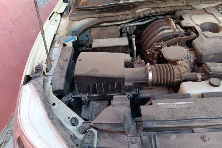 Used Nissan Terra 2020 2.5L XL Upper Automatic Two-Wheel Drive Luxury Edition Engine Bay Right