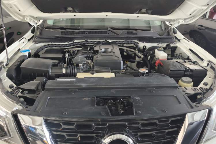 Used Nissan Terra 2020 2.5L XV 4WD Automatic Four-Wheel Drive Flagship Edition Engine Bay