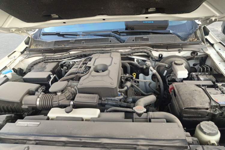 Used Nissan Terra 2020 2.5L XL Upper 4WD Automatic Four-Wheel Drive Luxury Edition Engine Bay