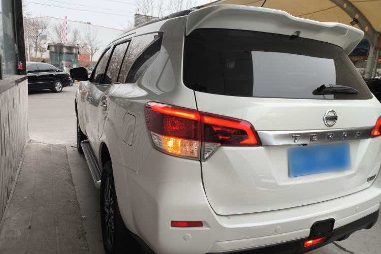 Used Nissan Terra 2020 2.5L XL Upper Automatic Two-Wheel Drive Luxury Edition Exterior 2