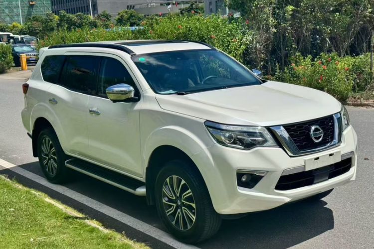 Used Nissan Terra 2020 2.5L XV Automatic 2WD Smart Edition Exterior 2