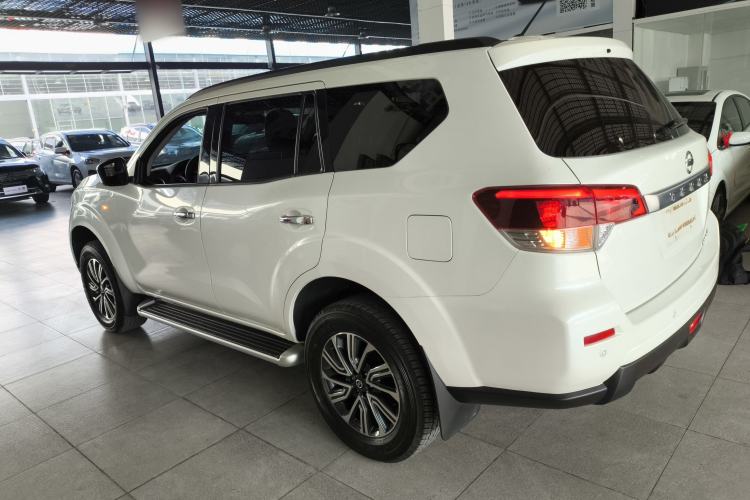 Used Nissan Terra 2020 2.5L XL Upper 4WD Automatic Four-Wheel Drive Luxury Edition Exterior 3