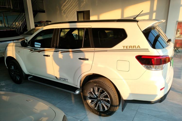 Used Nissan Terra 2020 2.5L XL Upper Automatic Two-Wheel Drive Luxury Edition Exterior 3