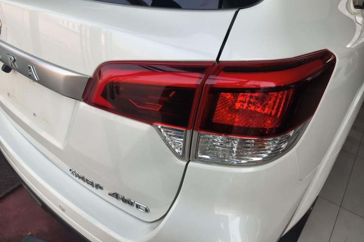 Used Nissan Terra 2020 2.5L XL Upper 4WD Automatic Four-Wheel Drive Luxury Edition Exterior 3
