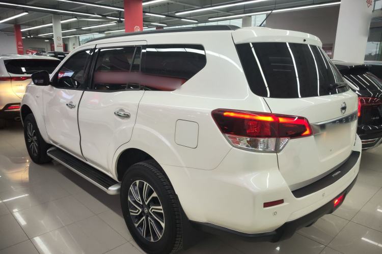 Used Nissan Terra 2020 2.5L XL Upper Automatic Two-Wheel Drive Luxury Edition Exterior 3