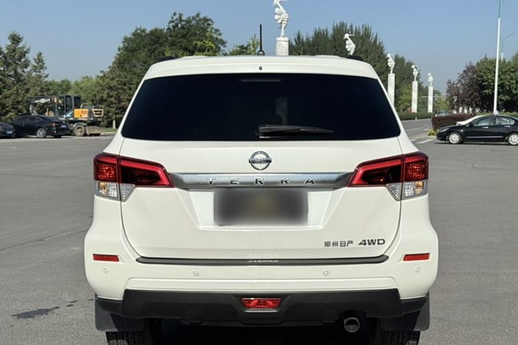 Used Nissan Terra 2020 2.5L XL Upper 4WD Automatic Four-Wheel Drive Luxury Edition Exterior 4