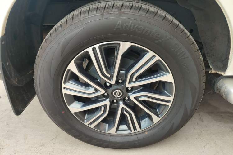 Used Nissan Terra 2020 2.5L XV 4WD Automatic Four-Wheel Drive Flagship Edition Exterior 5