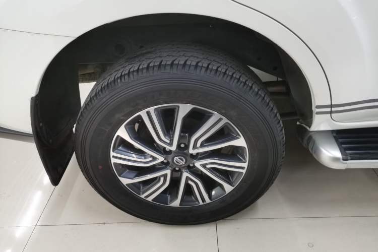 Used Nissan Terra 2020 2.5L XL Upper Automatic Two-Wheel Drive Luxury Edition Exterior 5