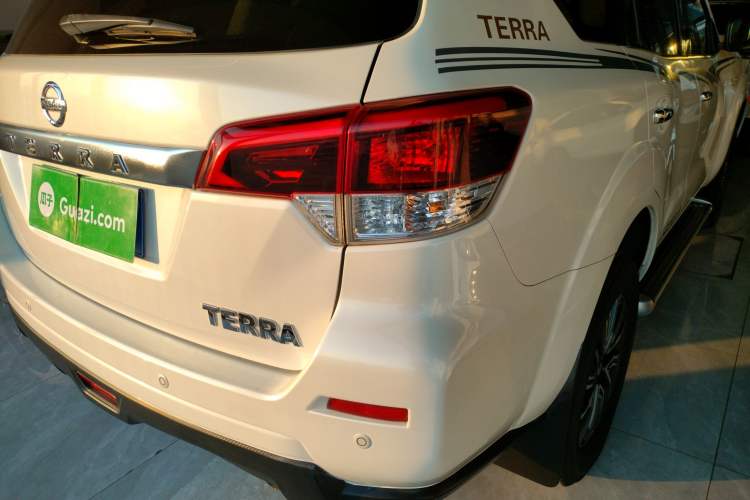 Used Nissan Terra 2020 2.5L XL Upper Automatic Two-Wheel Drive Luxury Edition Exterior 6
