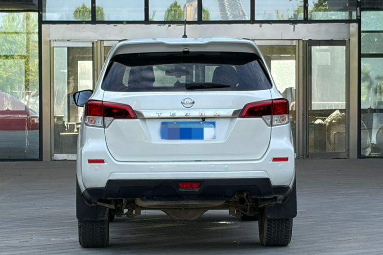 Used Nissan Terra 2020 2.5L XL Upper Automatic Two-Wheel Drive Luxury Edition Exterior 6