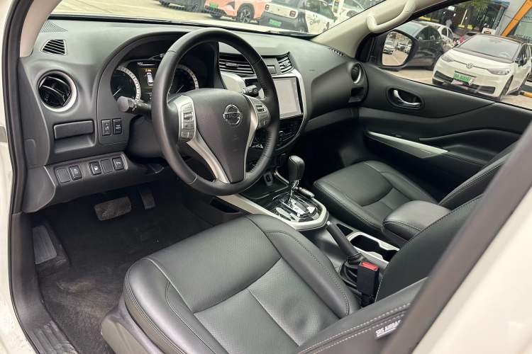 Used Nissan Terra 2020 2.5L XV 4WD Automatic Four-Wheel Drive Flagship Edition Exterior 6