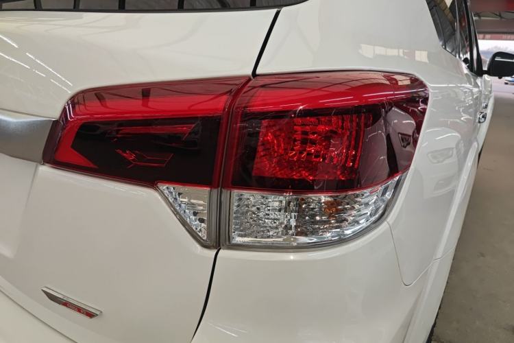 Used Nissan Terra 2020 2.5L XV Automatic 2WD Smart Edition Exterior 6
