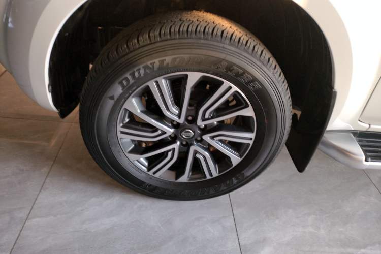 Used Nissan Terra 2020 2.5L XL Upper Automatic Two-Wheel Drive Luxury Edition Exterior 7
