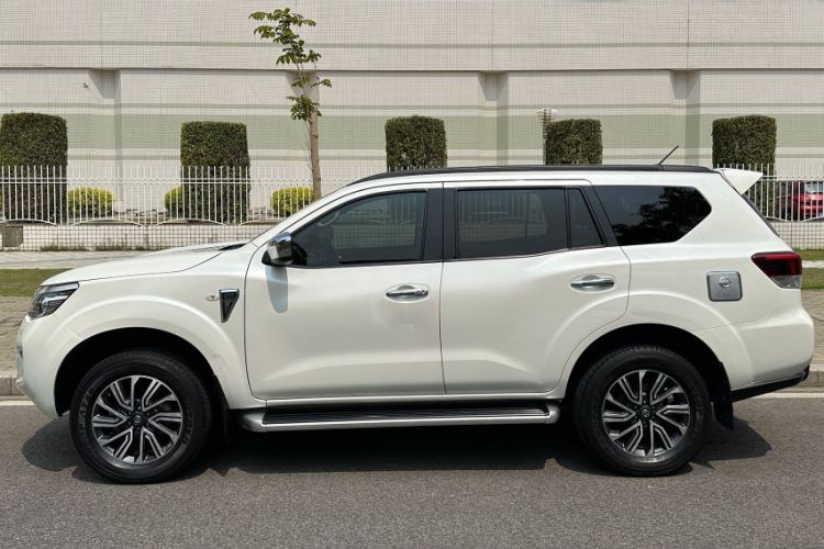 Used Nissan Terra 2020 2.5L XL Upper 4WD Automatic Four-Wheel Drive Luxury Edition Exterior 7