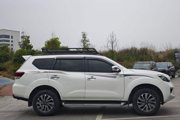 Used Nissan Terra 2020 2.5L XL Upper 4WD Automatic Four-Wheel Drive Luxury Edition Exterior 7