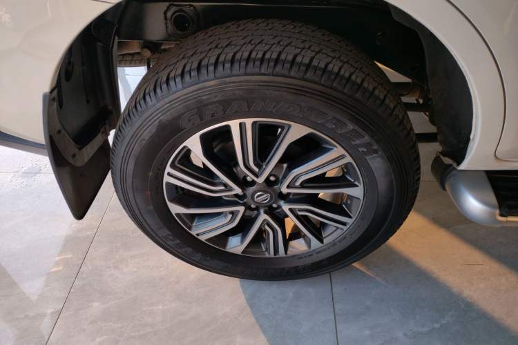 Used Nissan Terra 2020 2.5L XL Upper Automatic Two-Wheel Drive Luxury Edition Exterior 8