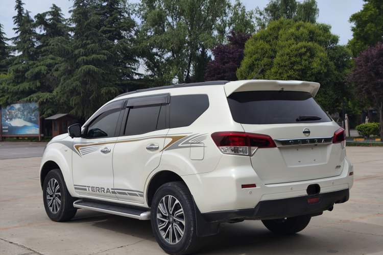 Used Nissan Terra 2020 2.5L XL Upper 4WD Automatic Four-Wheel Drive Luxury Edition Exterior 8