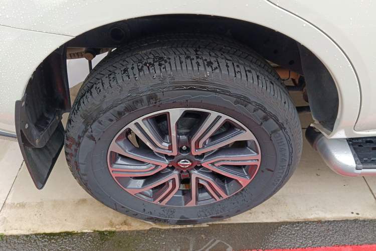 Used Nissan Terra 2020 2.5L XL Upper 4WD Automatic Four-Wheel Drive Luxury Edition Exterior 8