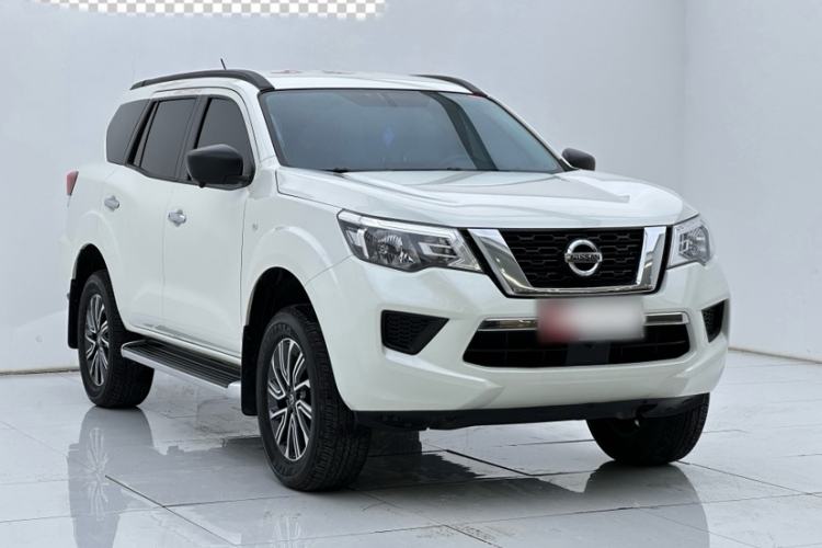Used Nissan Terra 2020 2.5L XE Manual Two-Wheel-Drive Elite Edition Exterior 9