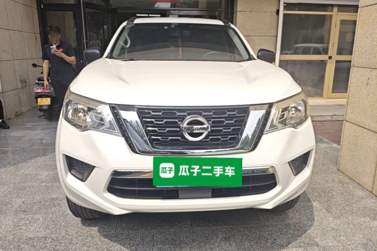 Used Nissan Terra 2020 2.5L XE Manual Two-Wheel-Drive Elite Edition Front
