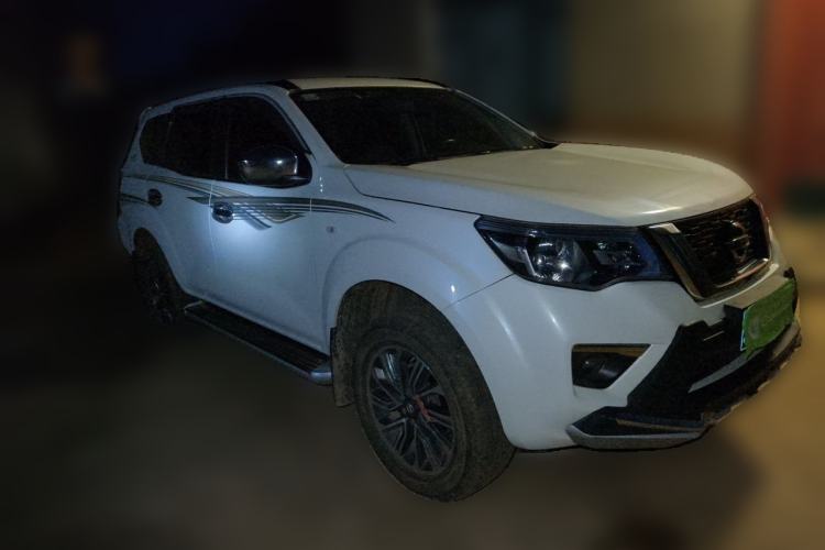 Used Nissan Terra 2020 2.5L XL Upper 4WD Automatic Four-Wheel Drive Luxury Edition Front Right 45 Deg