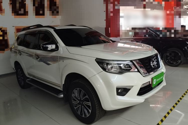Used Nissan Terra 2020 2.5L XL Upper 4WD Automatic Four-Wheel Drive Luxury Edition Front Right 45 Deg