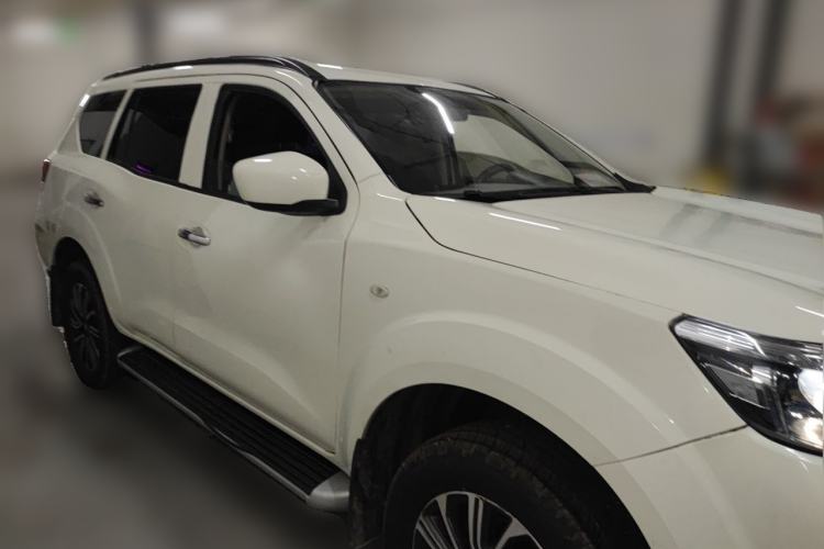 Used Nissan Terra 2020 2.5L XL Upper 4WD Automatic Four-Wheel Drive Luxury Edition Front Right 45 Deg