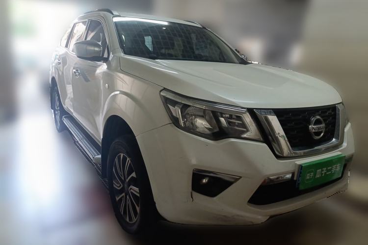 Used Nissan Terra 2020 2.5L XL Upper Automatic Two-Wheel Drive Luxury Edition Front Right 45 Deg