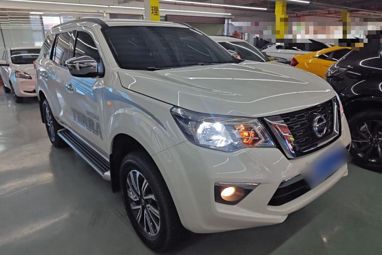 Used Nissan Terra 2020 2.5L XL Upper 4WD Automatic Four-Wheel Drive Luxury Edition Front Right 45 Deg