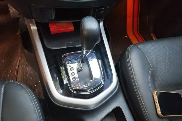 Used Nissan Terra 2020 2.5L XL Upper Automatic Two-Wheel Drive Luxury Edition Gear Lever