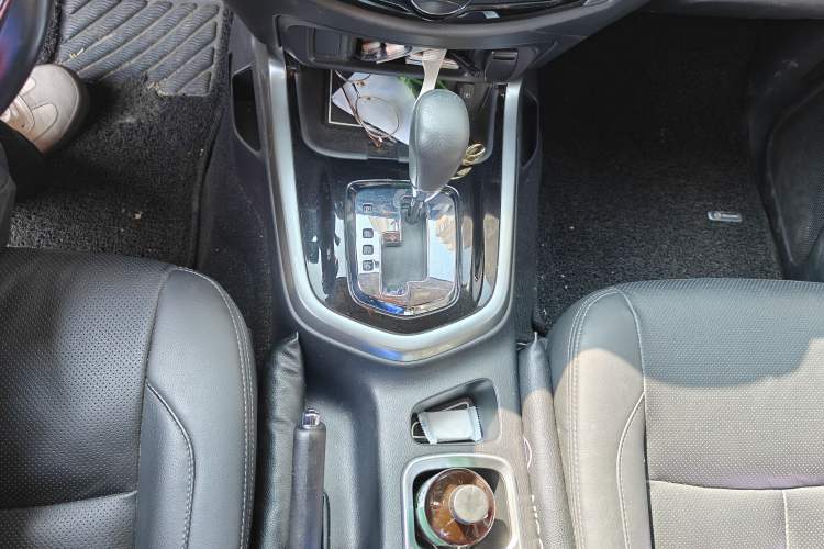 Used Nissan Terra 2020 2.5L XL Upper Automatic Two-Wheel Drive Luxury Edition Gear Lever