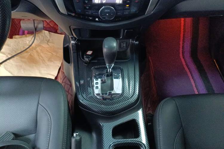 Used Nissan Terra 2020 2.5L XL Upper Automatic Two-Wheel Drive Luxury Edition Gear Lever