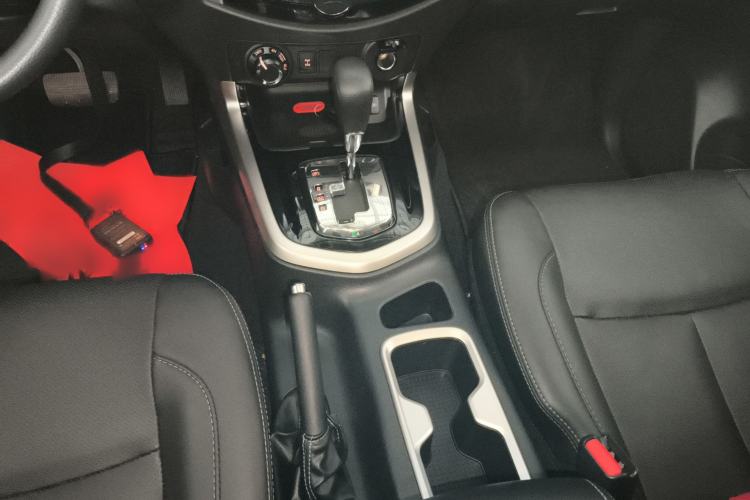 Used Nissan Terra 2020 2.5L XL Upper 4WD Automatic Four-Wheel Drive Luxury Edition Gear Lever