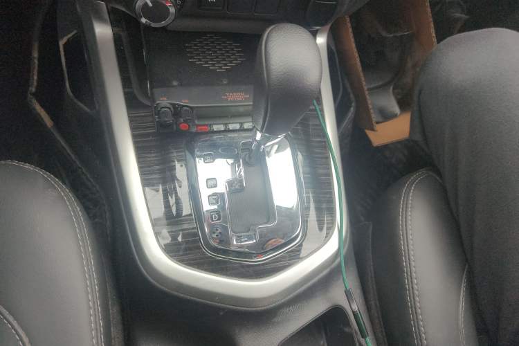 Used Nissan Terra 2020 2.5L XV 4WD Automatic Four-Wheel Drive Flagship Edition Gear Lever