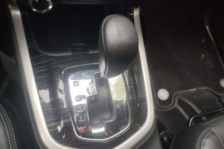 Used Nissan Terra 2020 2.5L XV 4WD Automatic Four-Wheel Drive Flagship Edition Gear Lever