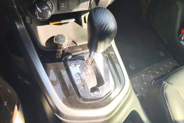 Used Nissan Terra 2020 2.5L XL Upper 4WD Automatic Four-Wheel Drive Luxury Edition Gear Lever