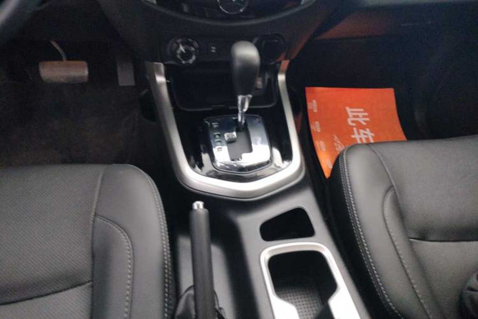 Used Nissan Terra 2020 2.5L XL Upper 4WD Automatic Four-Wheel Drive Luxury Edition Gear Lever