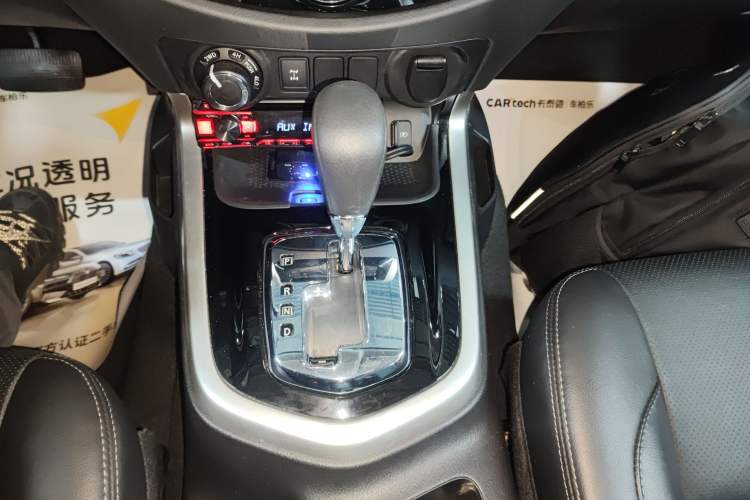 Used Nissan Terra 2020 2.5L XL Upper 4WD Automatic Four-Wheel Drive Luxury Edition Gear Lever