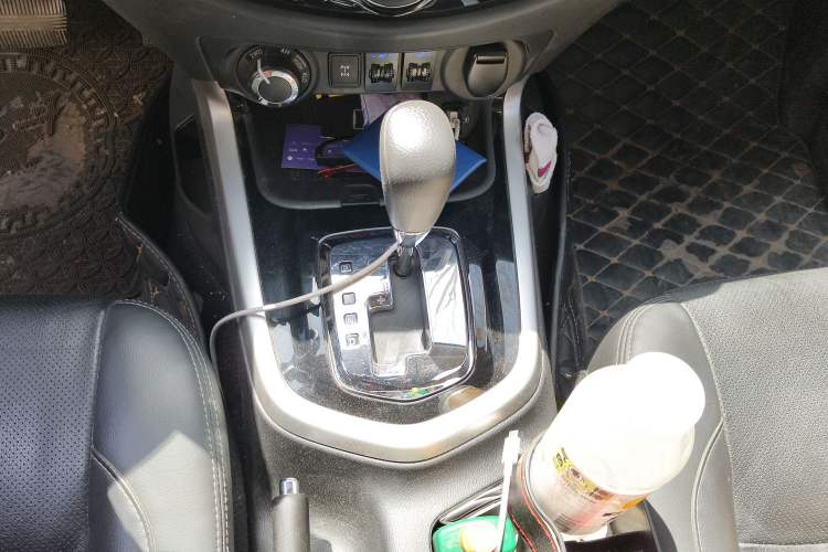 Used Nissan Terra 2020 2.5L XL Upper 4WD Automatic Four-Wheel Drive Luxury Edition Gear Lever