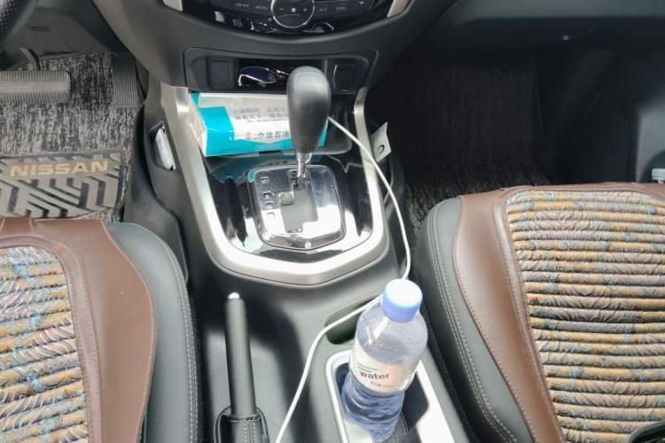 Used Nissan Terra 2020 2.5L XL Upper Automatic Two-Wheel Drive Luxury Edition Gear Lever