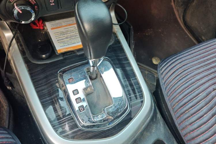 Used Nissan Terra 2020 2.5L XV 4WD Automatic Four-Wheel Drive Flagship Edition Gear Lever